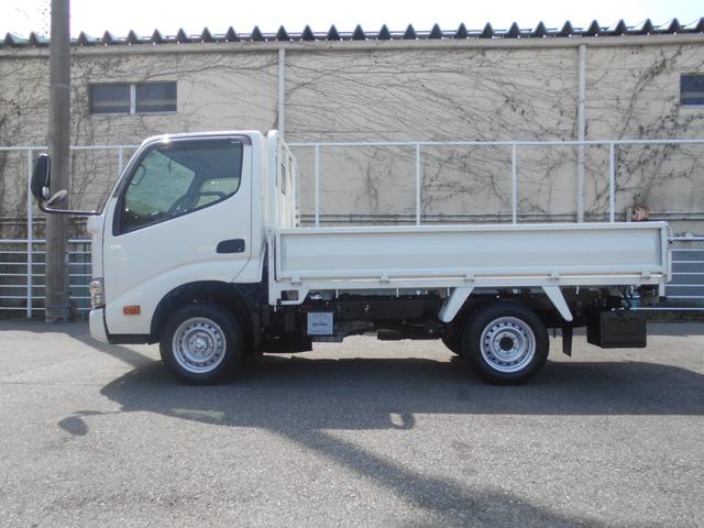 トヨタダイナ平ボディ小型（2t・3t）[写真03]