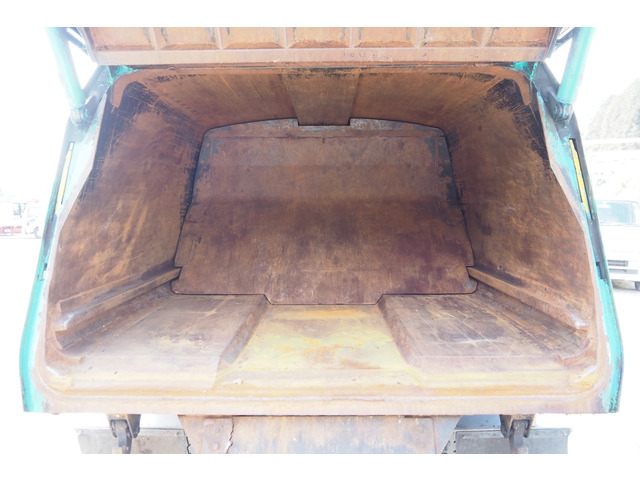 いすゞエルフパッカー車（塵芥車）小型（2t・3t）[写真11]