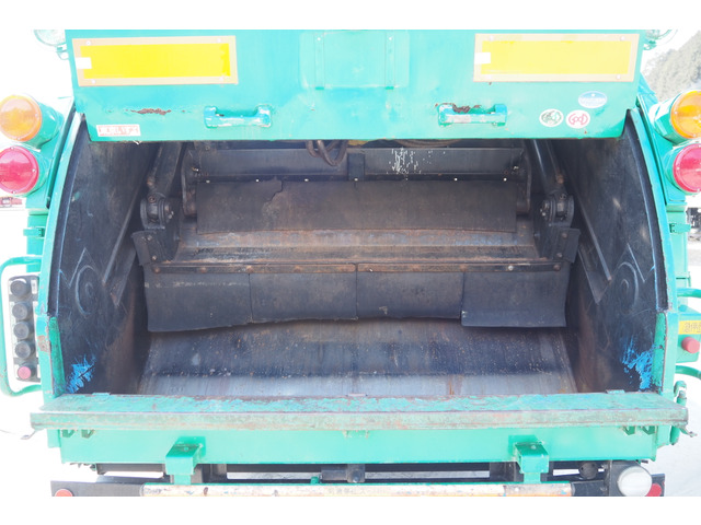 いすゞエルフパッカー車（塵芥車）小型（2t・3t）[写真16]