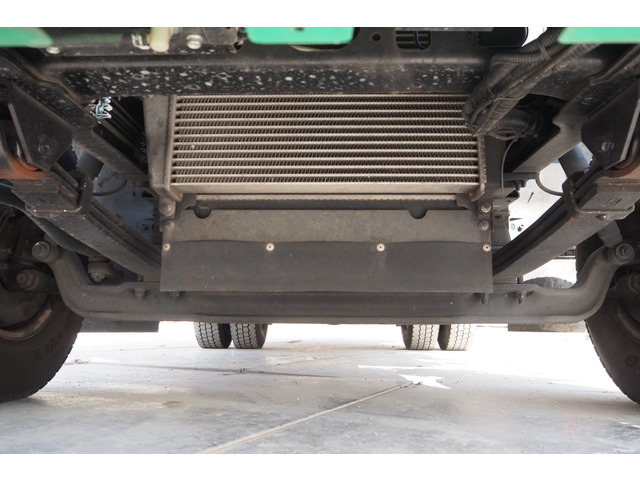 いすゞエルフパッカー車（塵芥車）小型（2t・3t）[写真26]