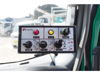 いすゞエルフパッカー車（塵芥車）小型（2t・3t）[写真37]