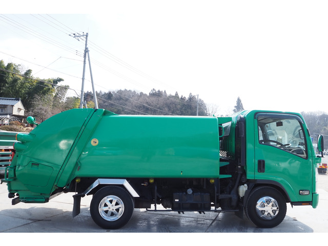 いすゞエルフパッカー車（塵芥車）小型（2t・3t）[写真08]