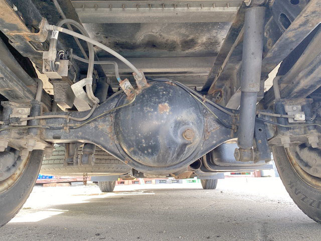 いすゞエルフアルミバン小型（2t・3t）[写真25]