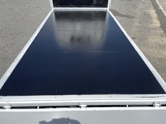 マツダタイタン平ボディ小型（2t・3t）[写真12]