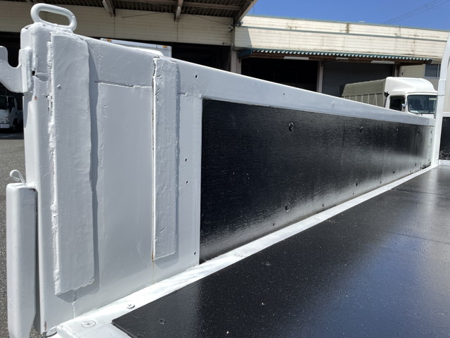 マツダタイタン平ボディ小型（2t・3t）[写真16]