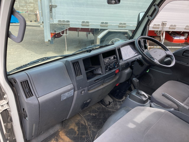 マツダタイタン平ボディ小型（2t・3t）[写真28]