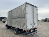 いすゞエルフアルミバン小型（2t・3t）[写真04]