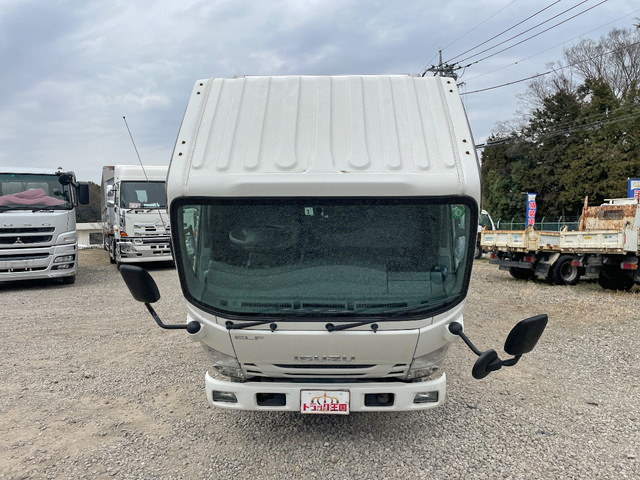 いすゞエルフアルミバン小型（2t・3t）[写真09]