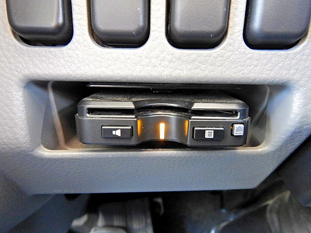 三菱ふそうキャンター幌車小型（2t・3t）[写真22]