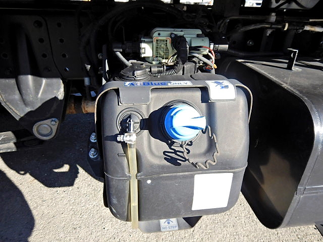 三菱ふそうキャンター幌車小型（2t・3t）[写真36]