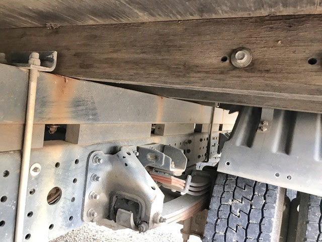 三菱ふそうキャンターヒアブクレーン小型（2t・3t）[写真25]