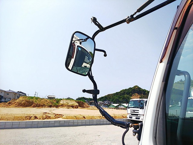 三菱ふそうファイター冷凍車（冷蔵車）増トン（6t・8t）[写真27]