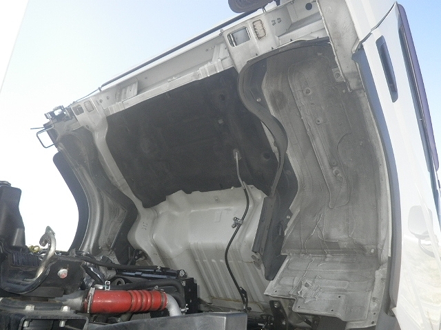 三菱ふそうキャンター冷凍車（冷蔵車）小型（2t・3t）[写真31]