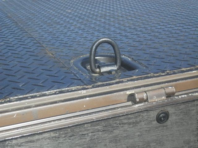 いすゞエルフ平ボディ小型（2t・3t）[写真10]