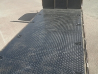 いすゞエルフ平ボディ小型（2t・3t）[写真08]