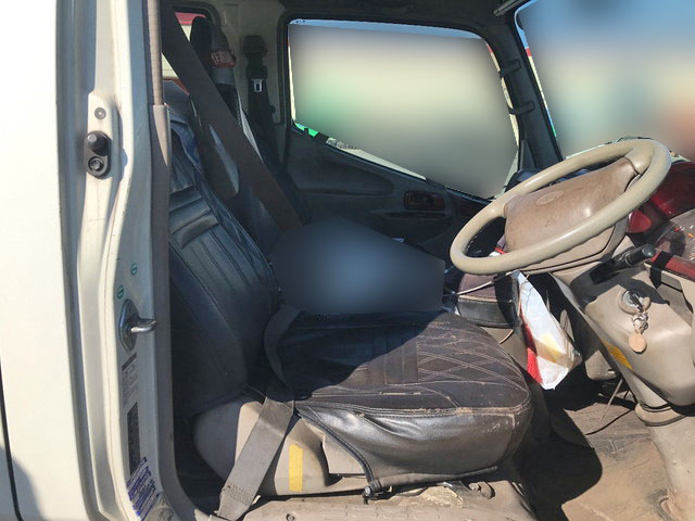 トヨタダイナダブルキャブ（Wキャブ）小型（2t・3t）[写真13]