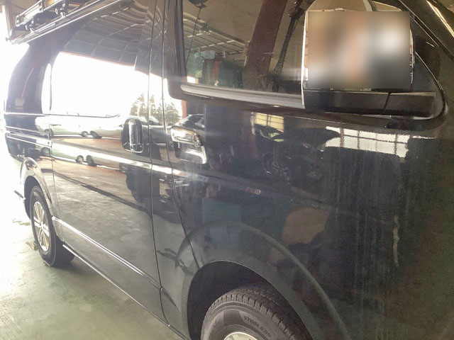 トヨタハイエースバン小型（2t・3t）[写真04]