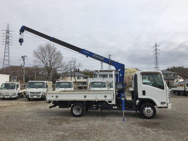 いすゞエルフクレーン3段小型（2t・3t）[写真08]