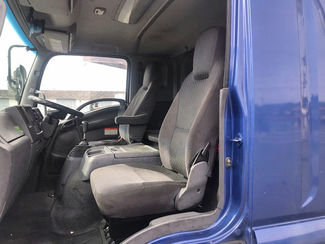 いすゞフォワードアルミブロック中型（4t）[写真31]