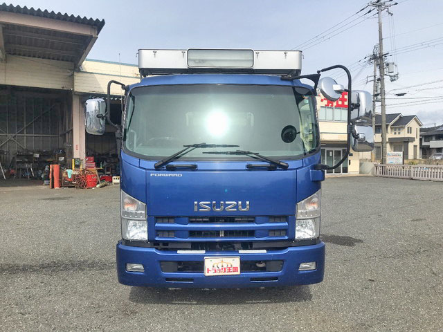 いすゞフォワードアルミブロック中型（4t）[写真07]