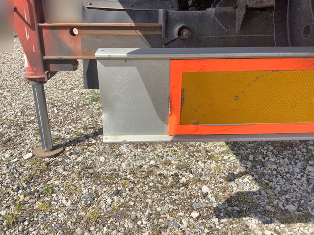 日野デュトロクレーン6段小型（2t・3t）[写真38]