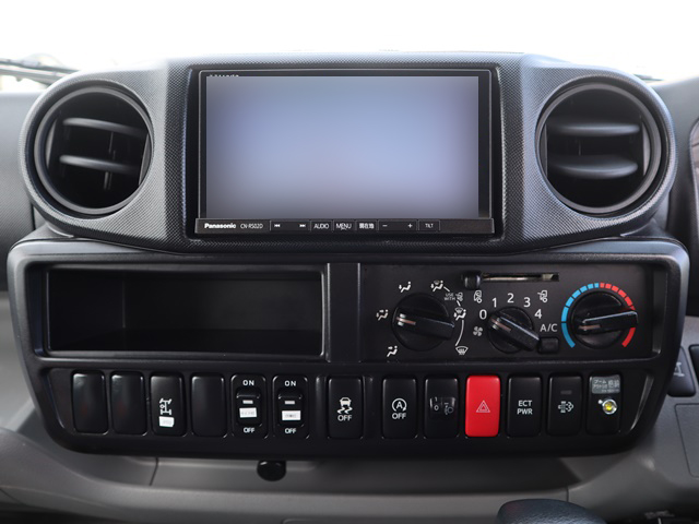 日野デュトロクレーン3段小型（2t・3t）[写真33]