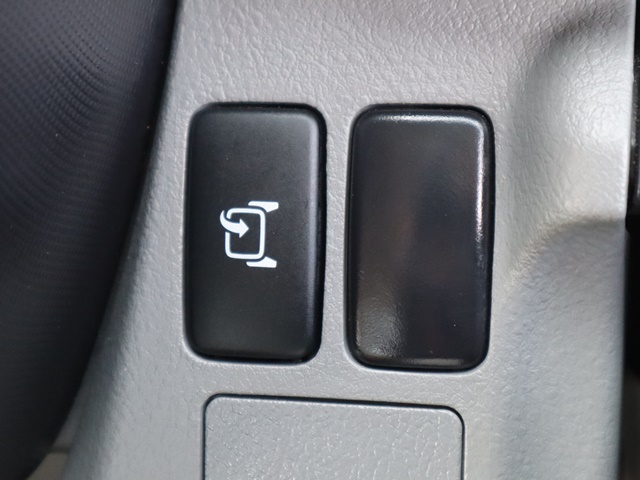 日野デュトロクレーン3段小型（2t・3t）[写真36]