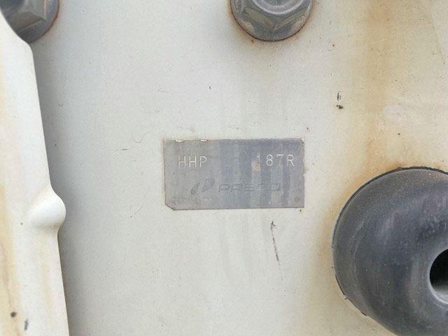 いすゞエルフ平ボディ小型（2t・3t）[写真09]