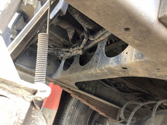 UDトラックスコンドルコンテナ専用車増トン（6t・8t）[写真19]