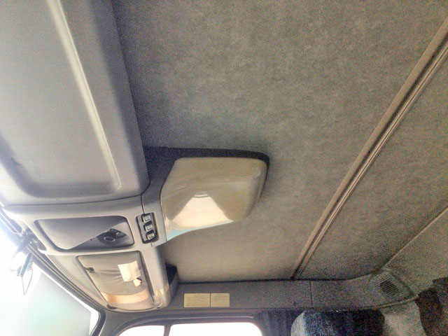 UDトラックスコンドルコンテナ専用車増トン（6t・8t）[写真27]