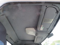 UDトラックスコンドル平ボディ中型（4t）[写真18]