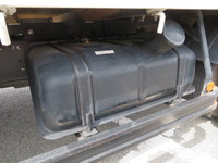 UDトラックスコンドル平ボディ中型（4t）[写真37]