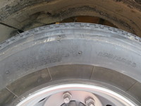 UDトラックスコンドル平ボディ中型（4t）[写真38]