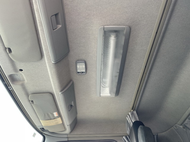 UDトラックスコンドルアルミブロック増トン（6t・8t）[写真31]