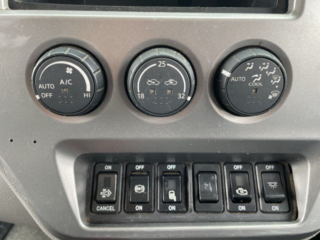 UDトラックスコンドルアルミブロック増トン（6t・8t）[写真35]