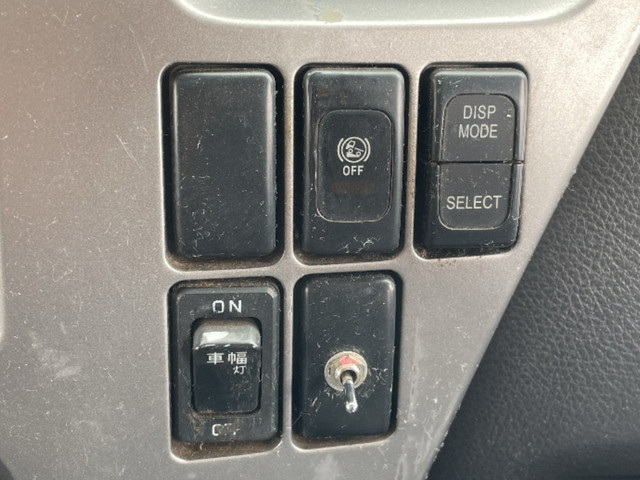 UDトラックスコンドルアルミブロック増トン（6t・8t）[写真36]