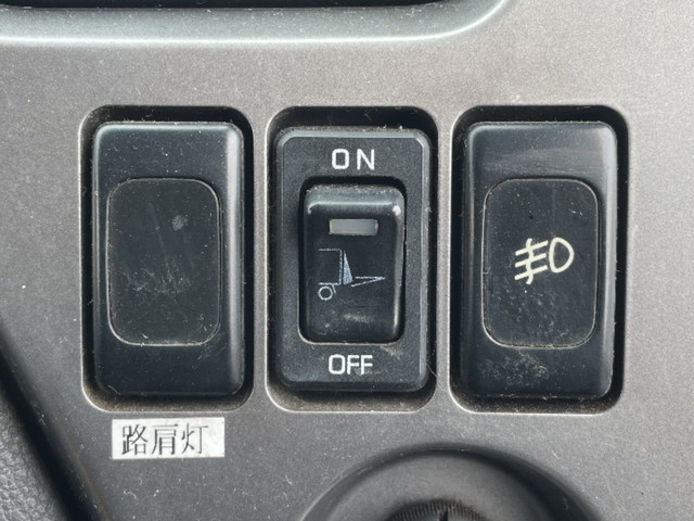 UDトラックスコンドルアルミブロック増トン（6t・8t）[写真37]