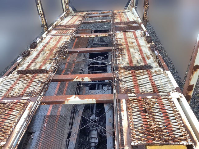 日野レンジャーキャリアカー増トン（6t・8t）[写真10]