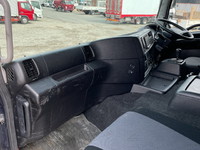 日野プロフィアトレーラーヘッド（トラクターヘッド）大型（10t）[写真25]