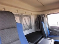 いすゞギガトレーラーヘッド（トラクターヘッド）大型（10t）[写真15]