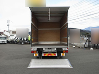 いすゞフォワードアルミバン中型（4t）[写真06]