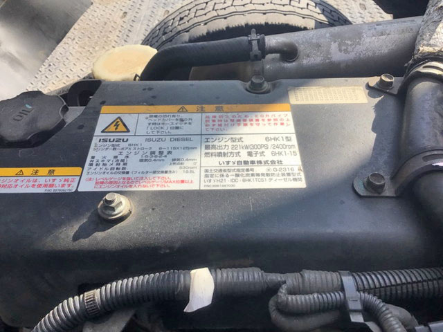 いすゞフォワードセルフクレーン4段増トン（6t・8t）[写真28]