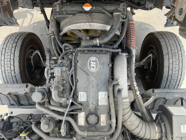 UDトラックスコンドル冷凍車（冷蔵車）増トン（6t・8t）[写真25]