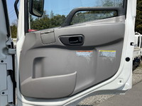 UDトラックスコンドル冷凍車（冷蔵車）増トン（6t・8t）[写真28]