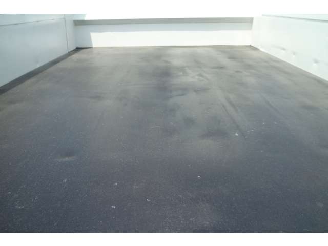 いすゞエルフダンプ小型（2t・3t）[写真13]