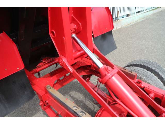 いすゞエルフダンプ小型（2t・3t）[写真19]