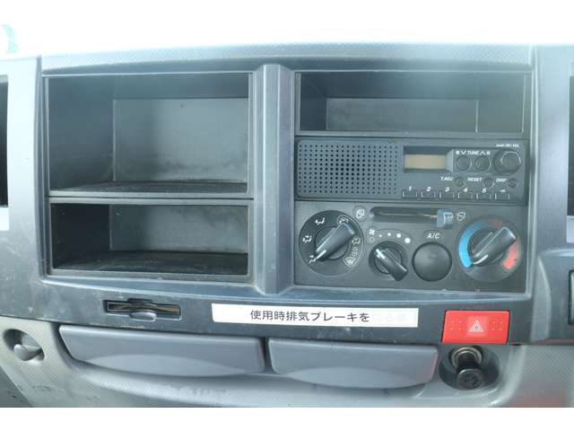 いすゞエルフダンプ小型（2t・3t）[写真30]