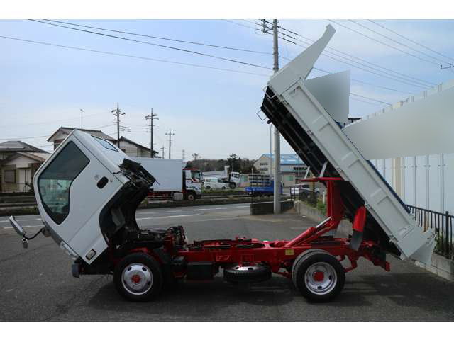 いすゞエルフダンプ小型（2t・3t）[写真07]