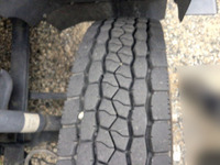 三菱ふそうキャンター平ボディ小型（2t・3t）[写真10]