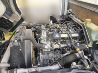 三菱ふそうキャンター平ボディ小型（2t・3t）[写真13]